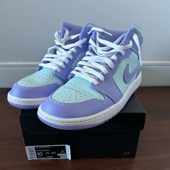 Jordan Other - Air Jordan 1 Mid “Purple Pulse”